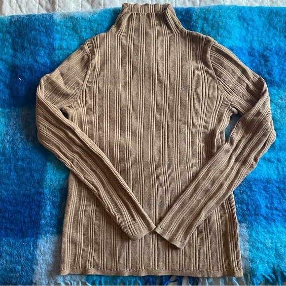 Leaton Mockneck Pullover Sweater - Picture 2 of 6